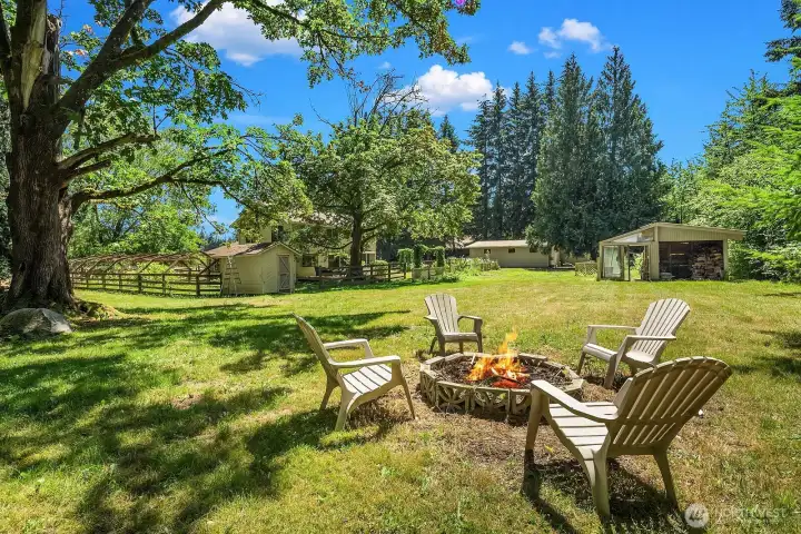 Enjoy Evenings Around the Fire Pit