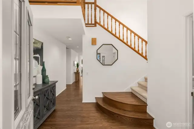 Oak Hardwood Floors Upon Entrance