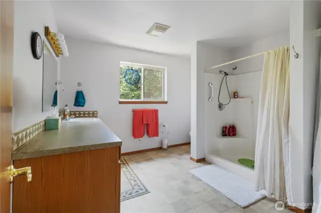 Another well-sized 3/4 bath on the upper floor.