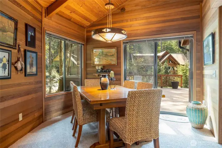 A spacious dining area just adjacent to the kitchen and great room