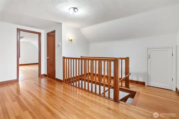 Upper level landing