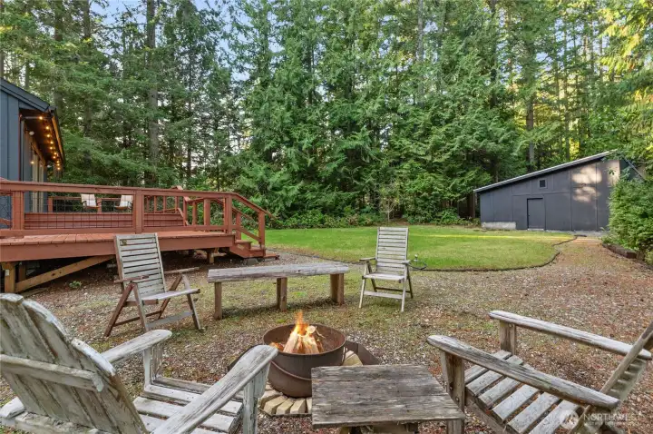 Private and cozy firepit area.