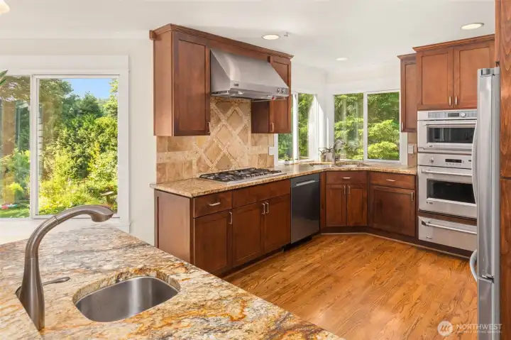 Convenient prep sink!