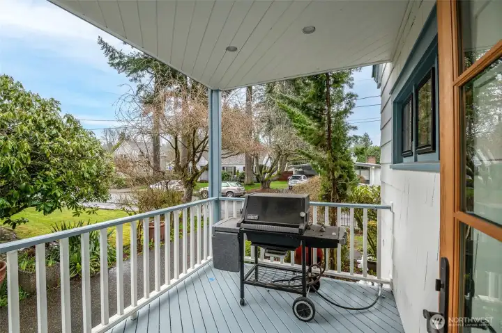 Enjoy grilling on the deck just off of the kitchen.