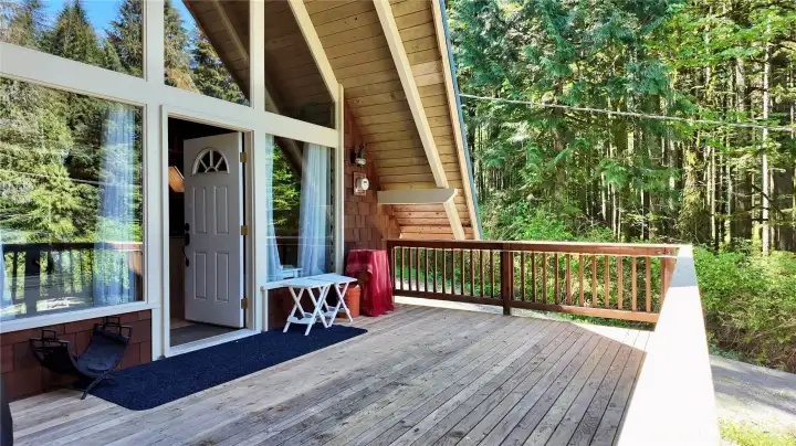 Full of charm and cabin character.
