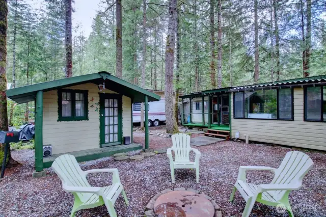 23-4 Drial Loop, Deming, WA 98244