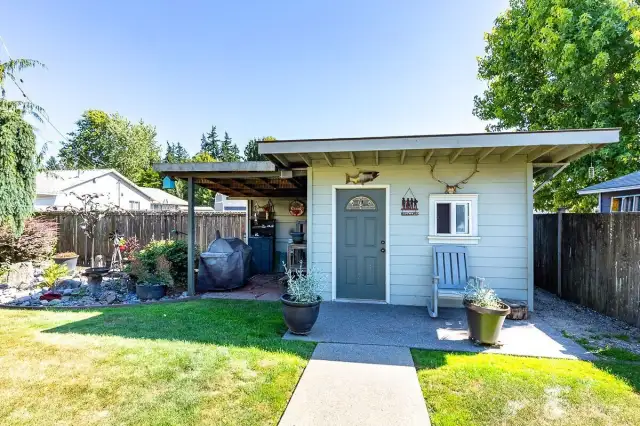 Outbuilding/workshop