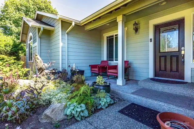 Entry front porch