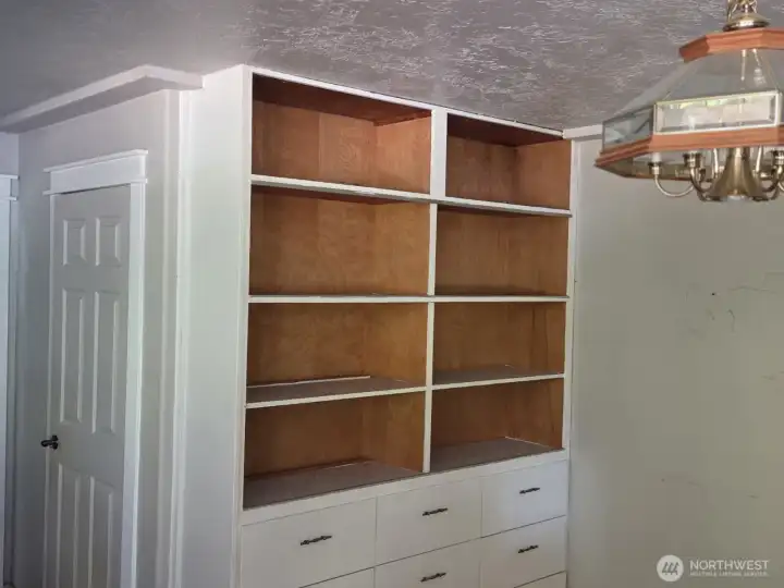 Built-in cabinet in dining area