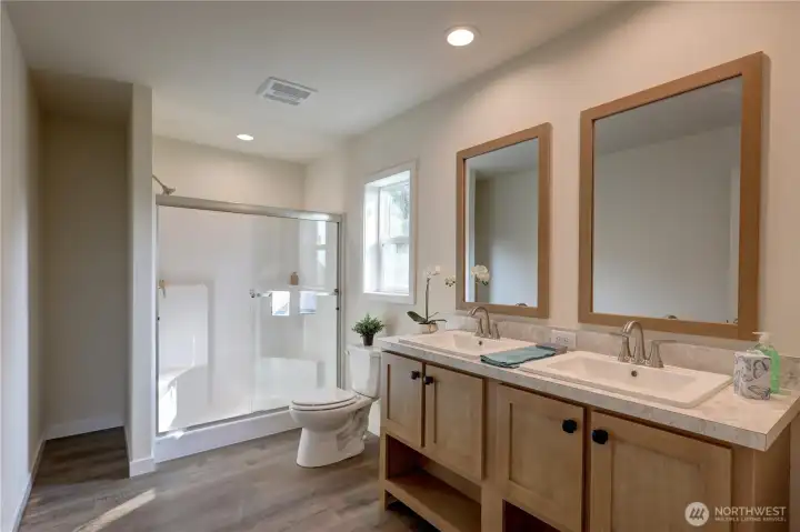 Interior shot of identical model MLS #:2435637
