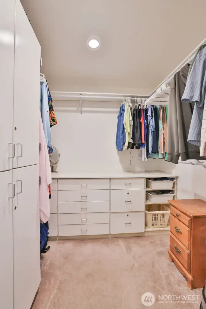 Primary walk in closet
