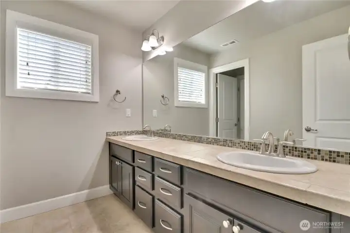 Upstairs guest bathroom