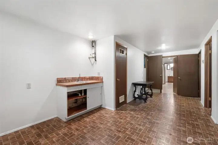 Lower Level Flex Space Lower Level Flex Space