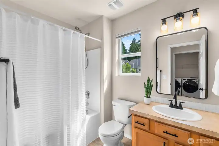 Guest Bathroom upstairs with updated fixtures Guest Bathroom upstairs with updated fixtures