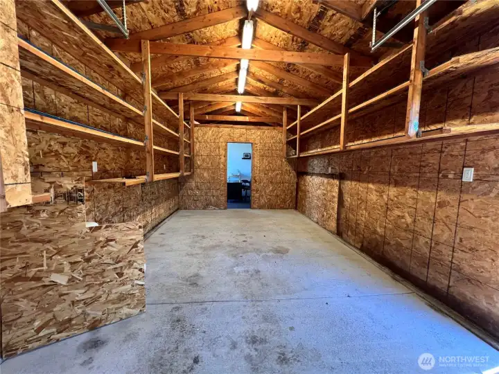 Detached garage
