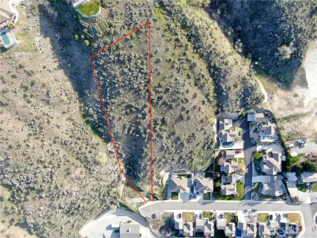 Property extends up hillside