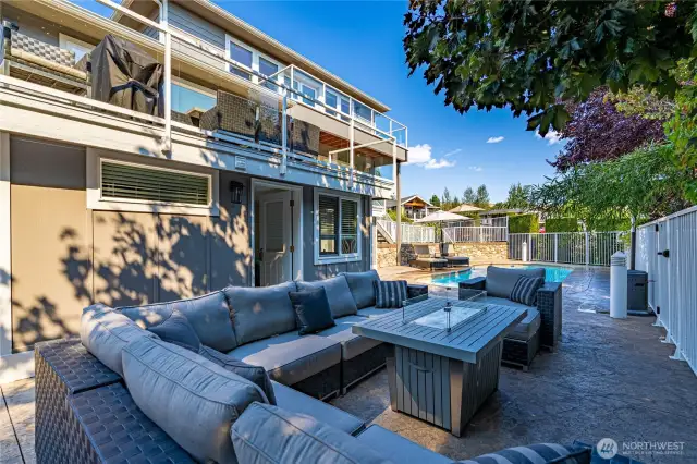 Multiple Outdoor Entertainment Spaces
