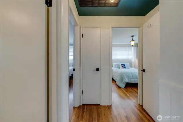 HALL SHOWING OAK FLOORS