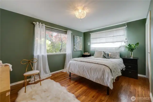 EDEN PAINT COLOR  BEDROOM 3
