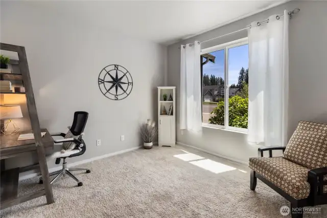 Versatile home office or flex space -- ideal for remote work, a cozy retreat, the nursery -- the choice is yours!