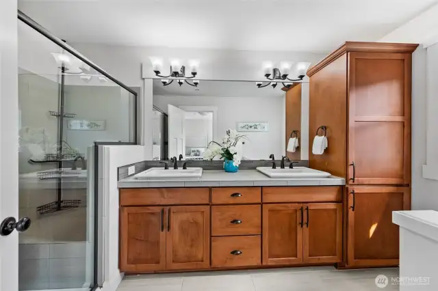 Primary bath with large walk-in shower.
