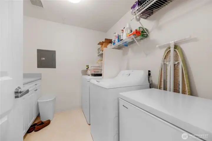 Your own laundry room washer and dryer stay!