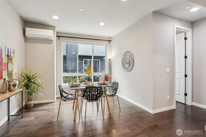 Dinning Room 2nd floor