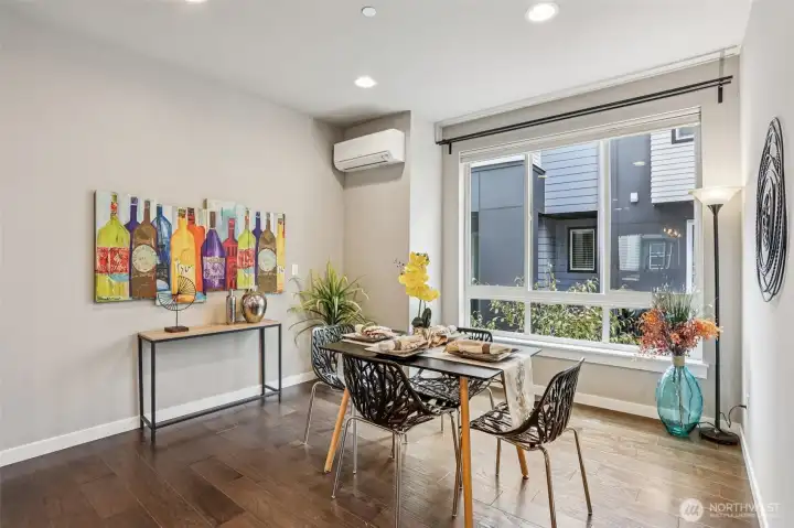 Dinning Room 2nd floor