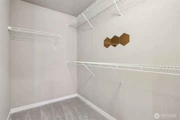 Primary suite walk-in closet