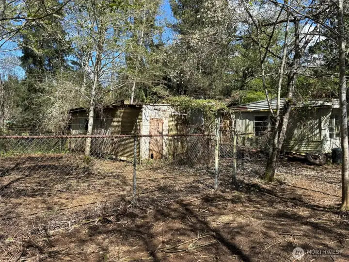 Partially fenced