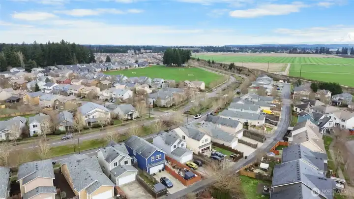 Horizon Point has parks & trails