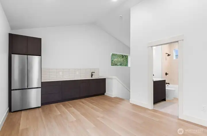 Studio above the garage!