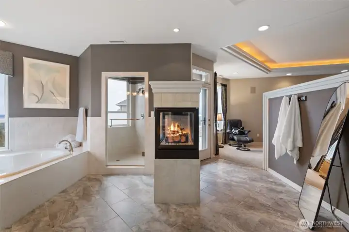 Primary Suite bath, jetted tub, heated tile floors