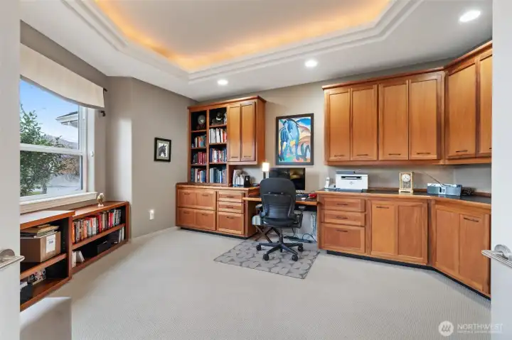 office on main, dual computer ports, built-ins