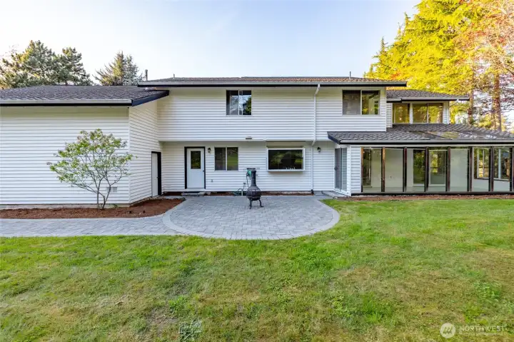 Back of home with spacious setting