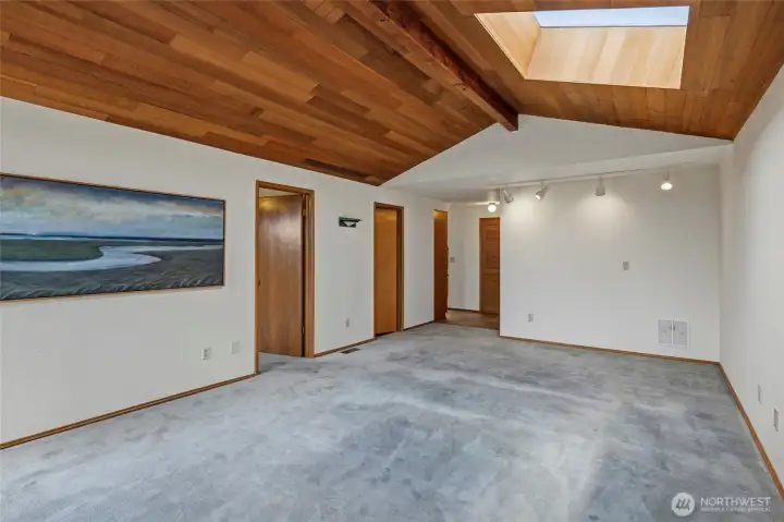 Flex/den or additional living area