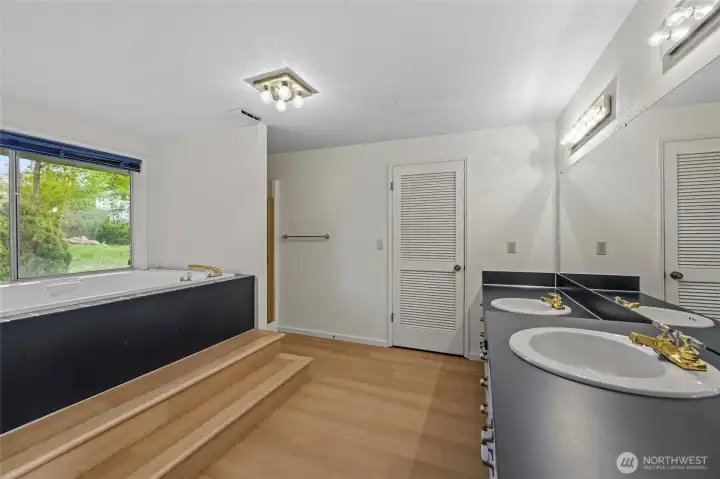 Primary Bathroom Suite - Bath #2