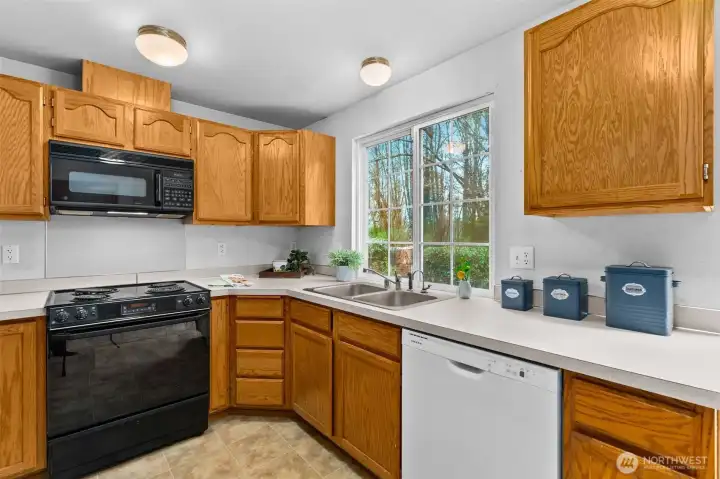 All appliances included.