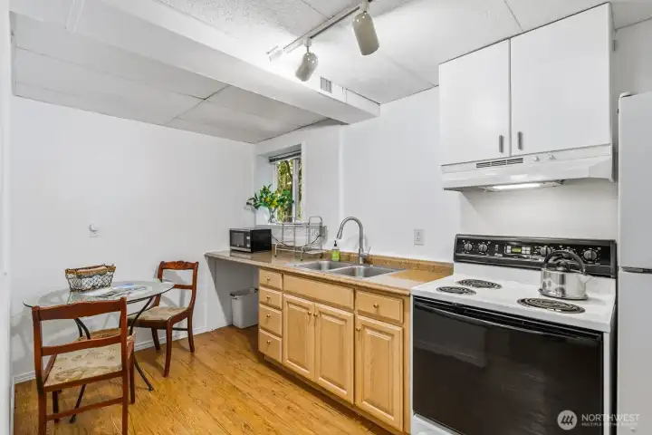 Kitchen downstairs apartment