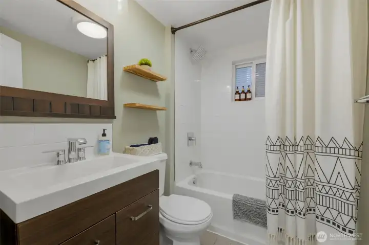 Primary full bath