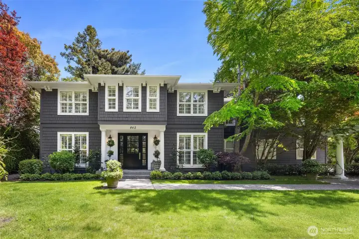 Experience the warmth & quiet sophistication of a timeless Medina estate, where classic East Coast-inspired architecture meets the ease of modern Northwest living. Experience the warmth & quiet sophistication of a timeless Medina estate, where classic East Coast-inspired architecture meets the ease of modern Northwest living.