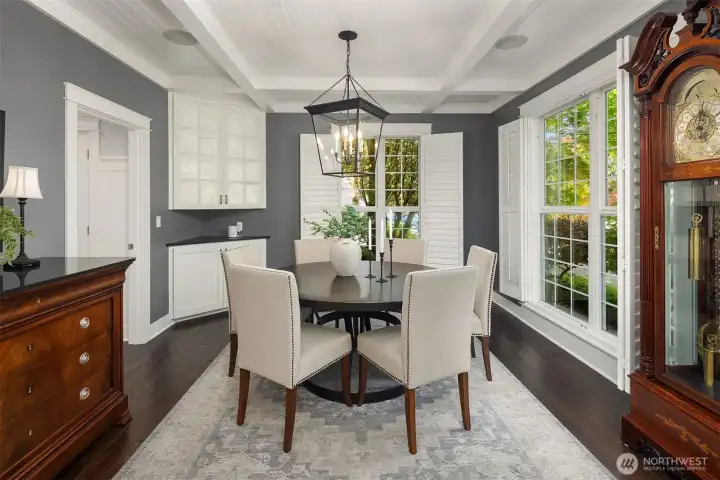 Tailored, timeless and unmistakably inviting, this exceptional home evokes the heritage & understated elegance of a classic Ralph Lauren estate. Tailored, timeless and unmistakably inviting, this exceptional home evokes the heritage & understated elegance of a classic Ralph Lauren estate.