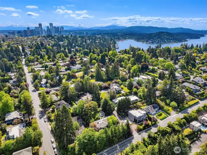 Ideally located moments from Medina Elementary School, Overlake Golf & Country Club and downtown Bellevue, this is a home that feels collected, enduring & effortlessly livable. Ideally located moments from Medina Elementary School, Overlake Golf & Country Club and downtown Bellevue, this is a home that feels collected, enduring & effortlessly livable.