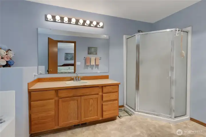 Primary bath