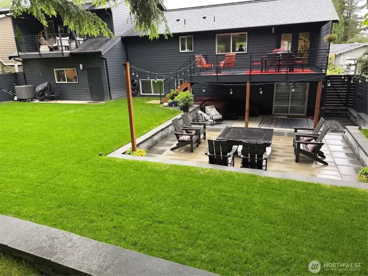 pack yard with back of house