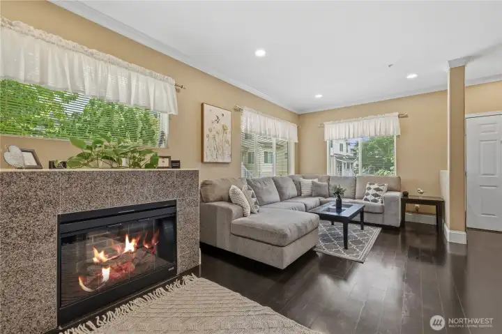 Gas fireplace to keep you cozy in the Winter Gas fireplace to keep you cozy in the Winter