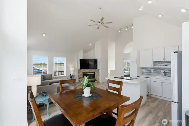Eat-in kitchen area.
