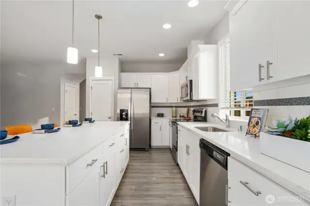 **REPRESENTATION ONLY** This is the same floorplan in another community. Some features and colors will be different.