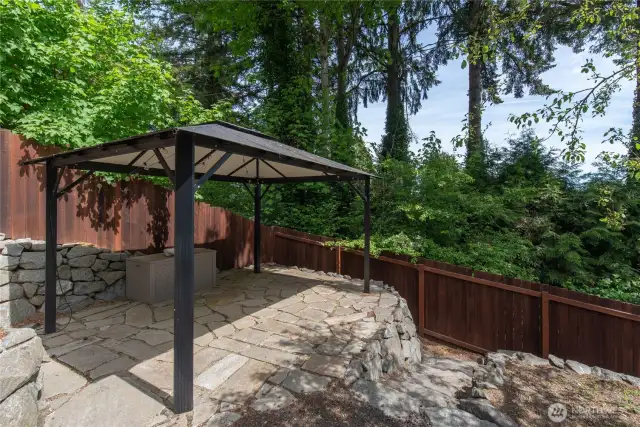 Covered patio area