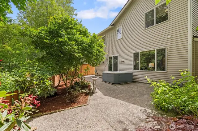 Tranquil Backyard backs to Greenbelt